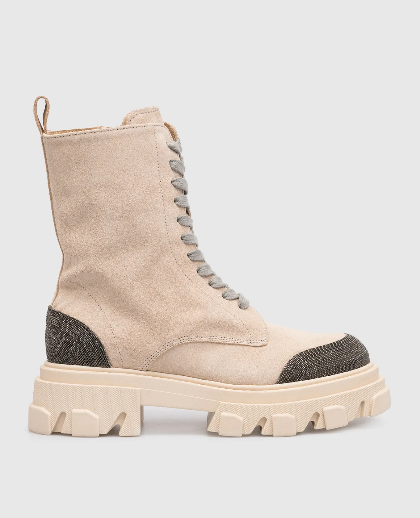 Babe Pay Pls Beige suede boots with monil chain