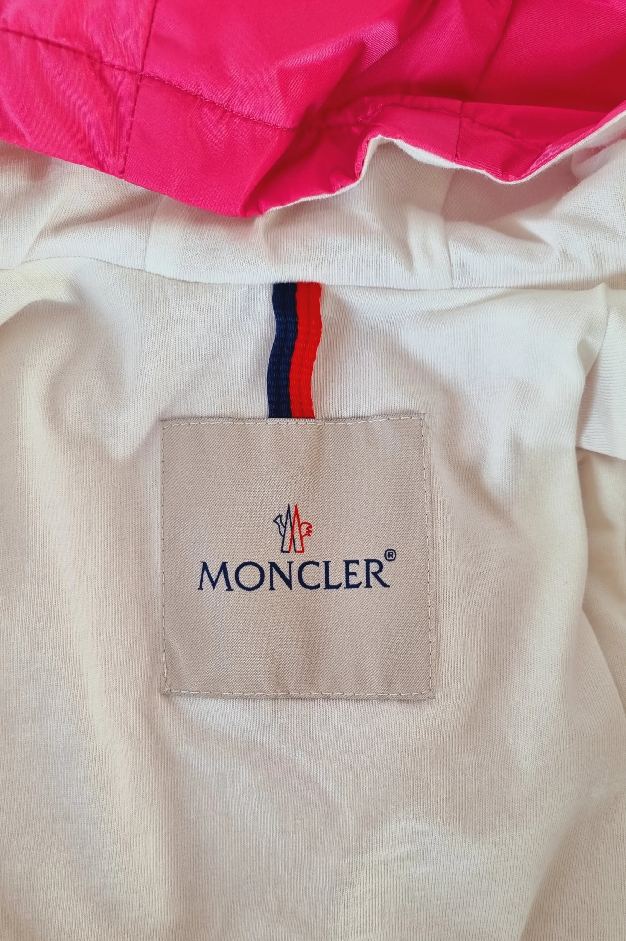 Moncler chaqueta ligera niña con capucha ERDVILE' fuxia