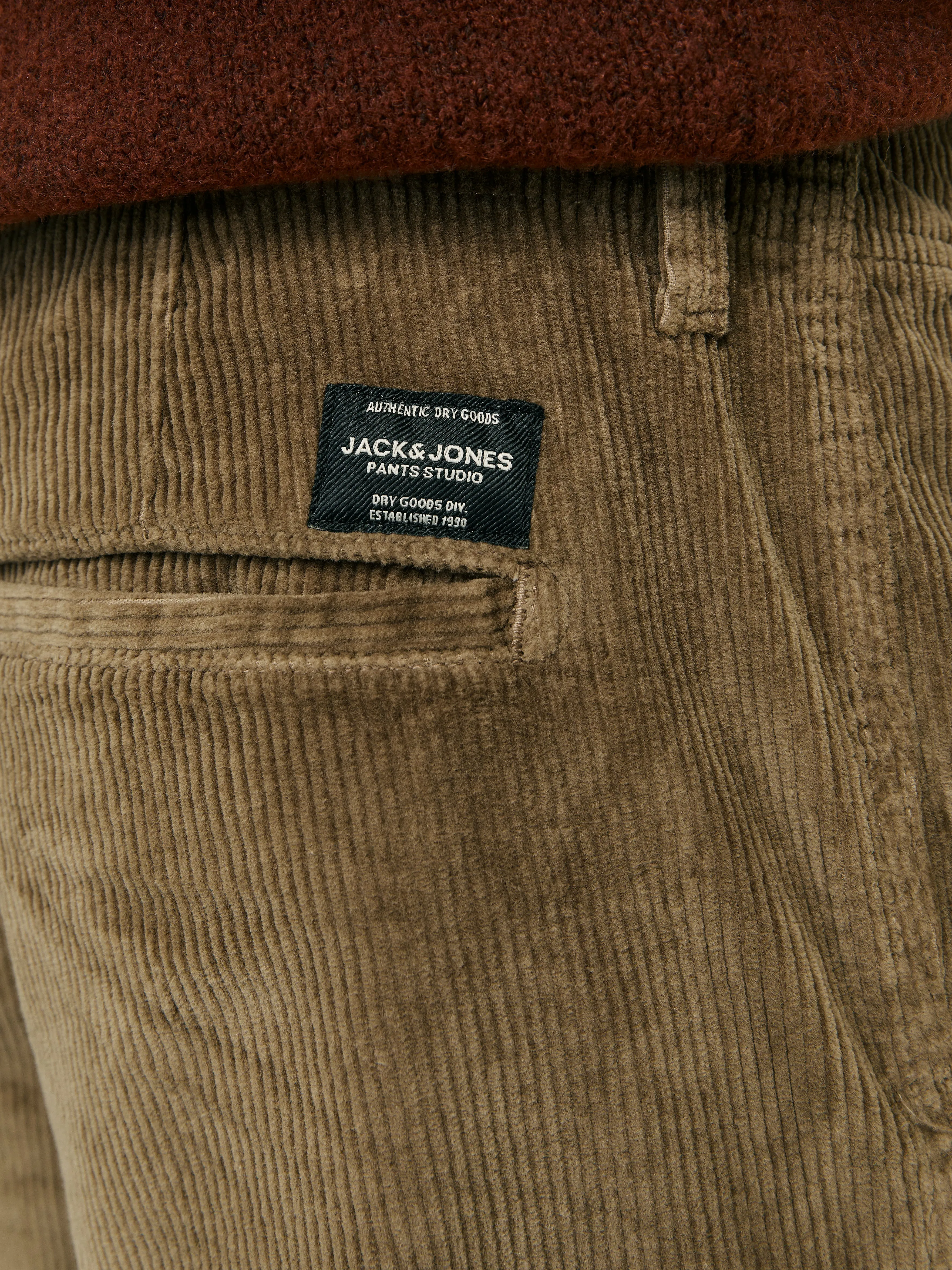 Pantalones chinos Corte loose | Marrón claro | Jack & Jones®