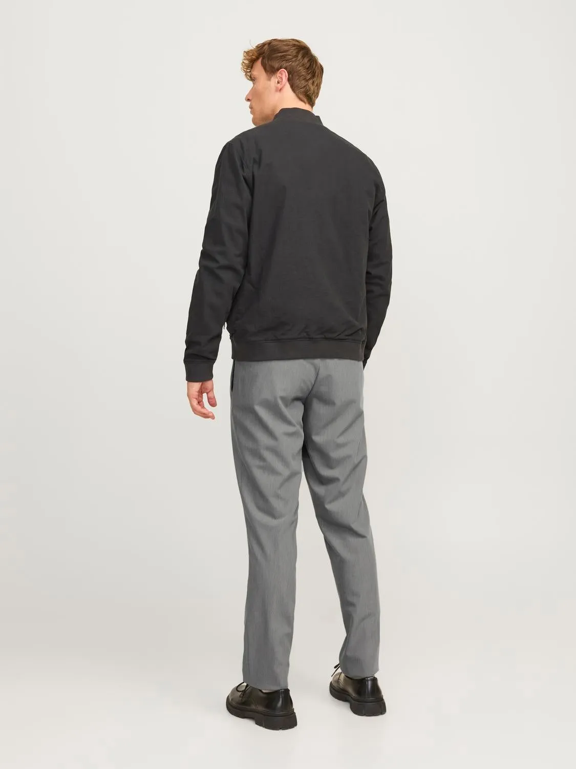 Pantalones chinos Corte tapered | Gris intermedio | Jack & Jones®