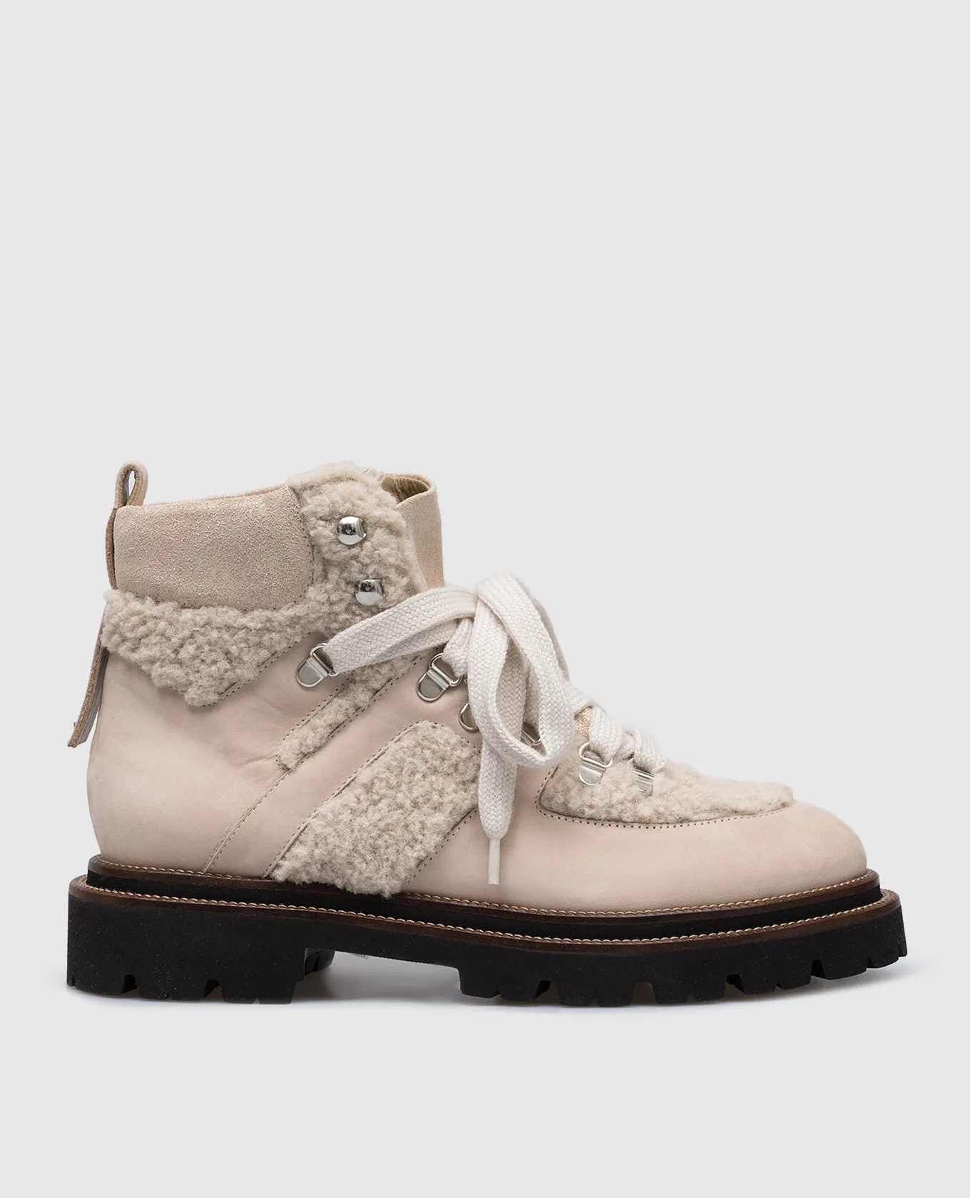 Peserico Beige nubuck boots with fur