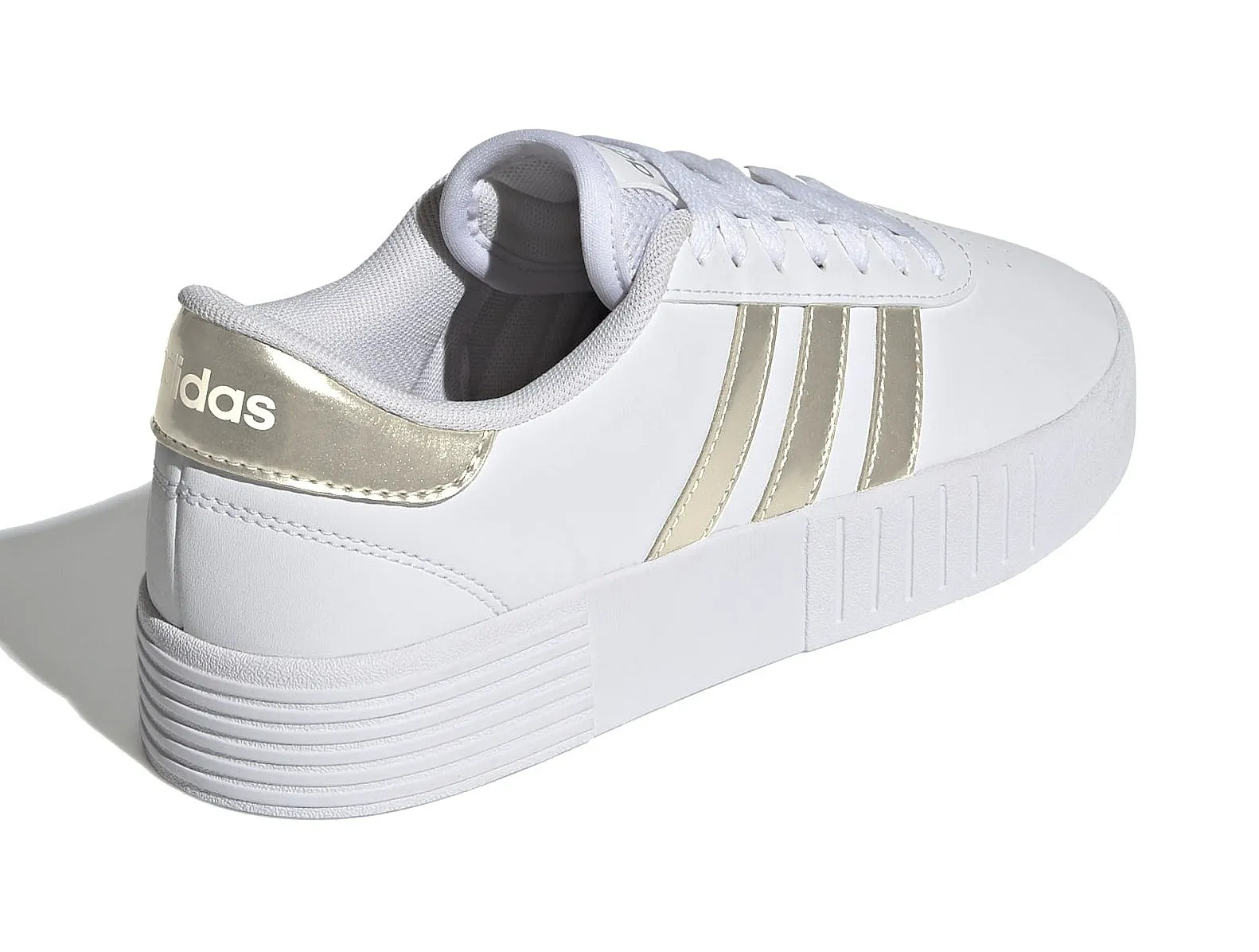 zapatos adidas Performance Court Bold - White/Sabe Metallic/Grey Two - women´s