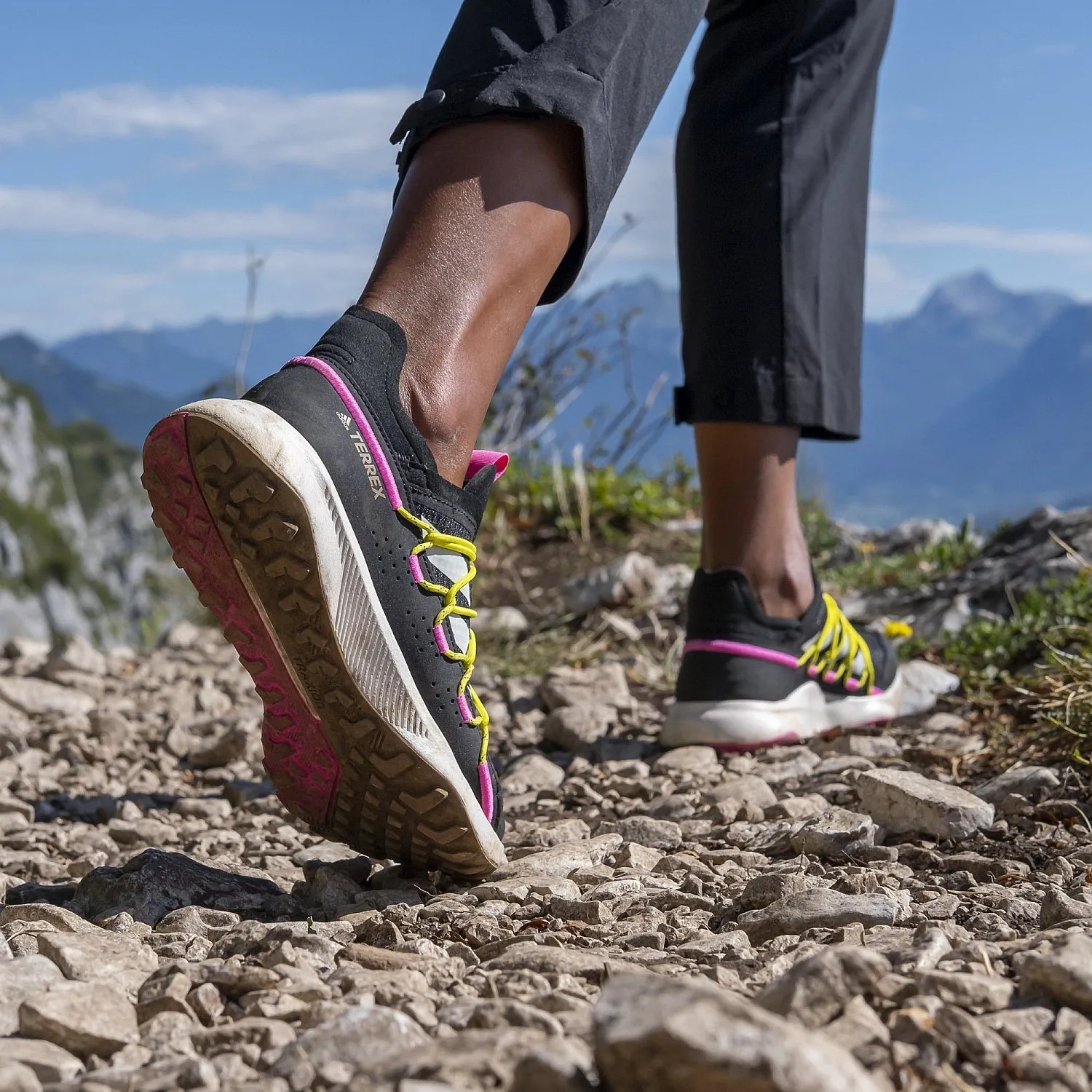 zapatos adidas Performance Terrex Voyager 21 W - Core Black/Chalk White/Screaming Pink - women´s